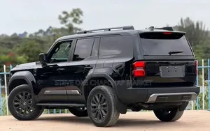 Toyota Land Cruiser Prado 2024 Black