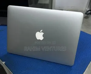 Laptop Apple MacBook Air 2015 8GB Intel Core i7 SSD 256GB
