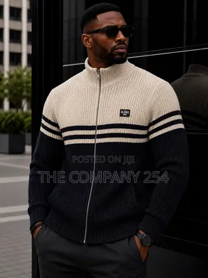 Quality Casual Knitted Zipper Designer Warm Sweater Available