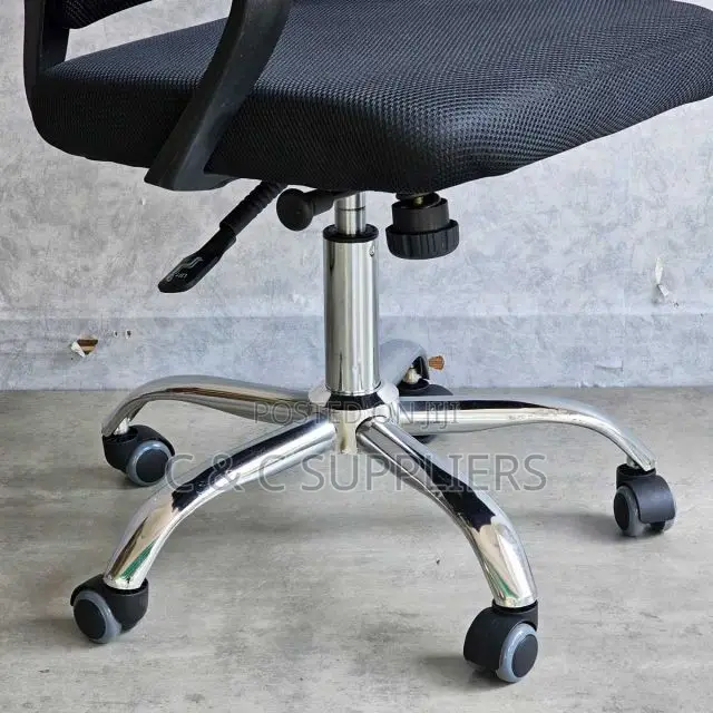 Adjustable Home Mesh Chair.
