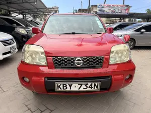 Nissan X-Trail 2007 Red