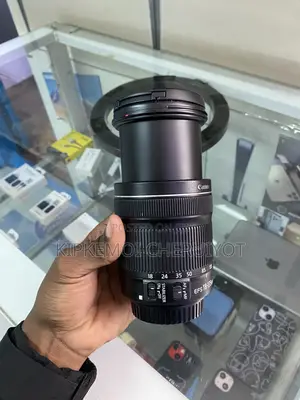 Canon Ef-S 18–135mm F/3.5-5.6 Is STM