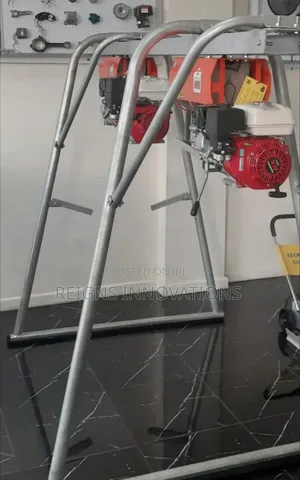 Petrol Concrete Hoist