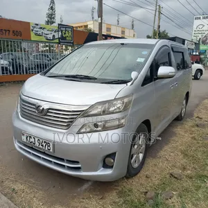 Toyota Vellfire 2009 Silver