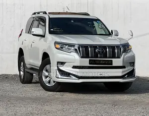 Toyota Land Cruiser Prado 2.8 2019 White