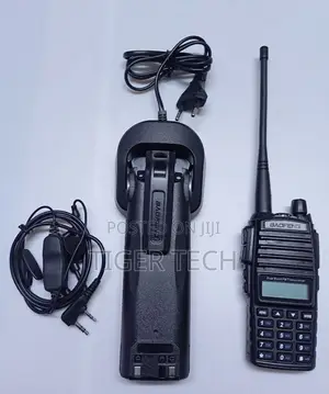 Baofeng Uv-82 Quality 10 Km Walkie Talkie Radio Calls With Earpiece