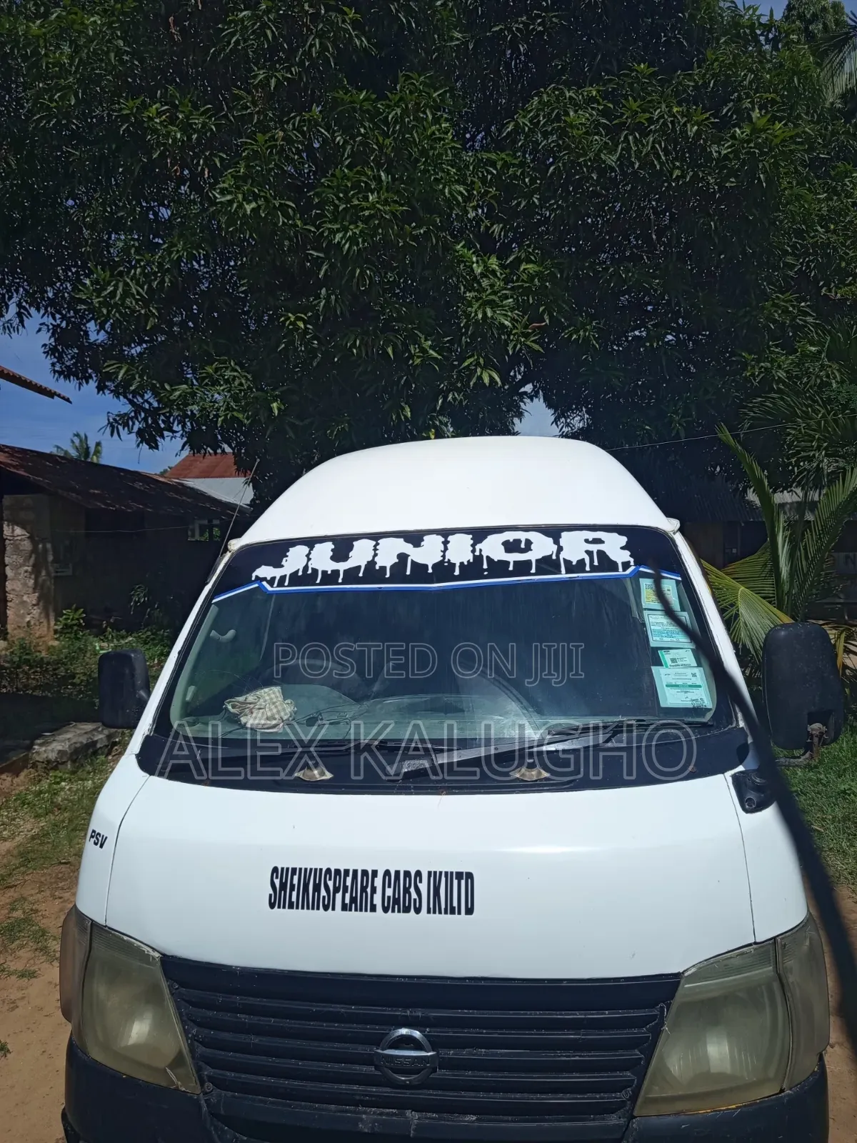 Nissan Caravan (Urvan) 2008 White
