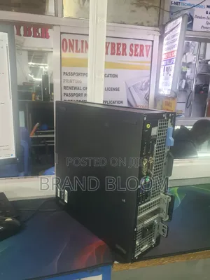 Desktop Computer Dell 8GB Intel Core i5 HDD 500GB