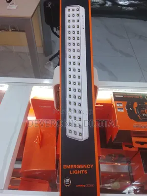 Lumimag
Alt-31w
Emergency Light 
Rechargeable 
5hrs Lighting Time