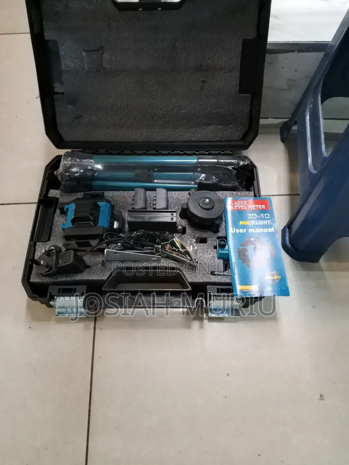 Adjustable Makita Laser Level