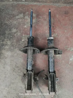 Original Kyb Ex Japan Mazda Tribute Front Shock Absorbers