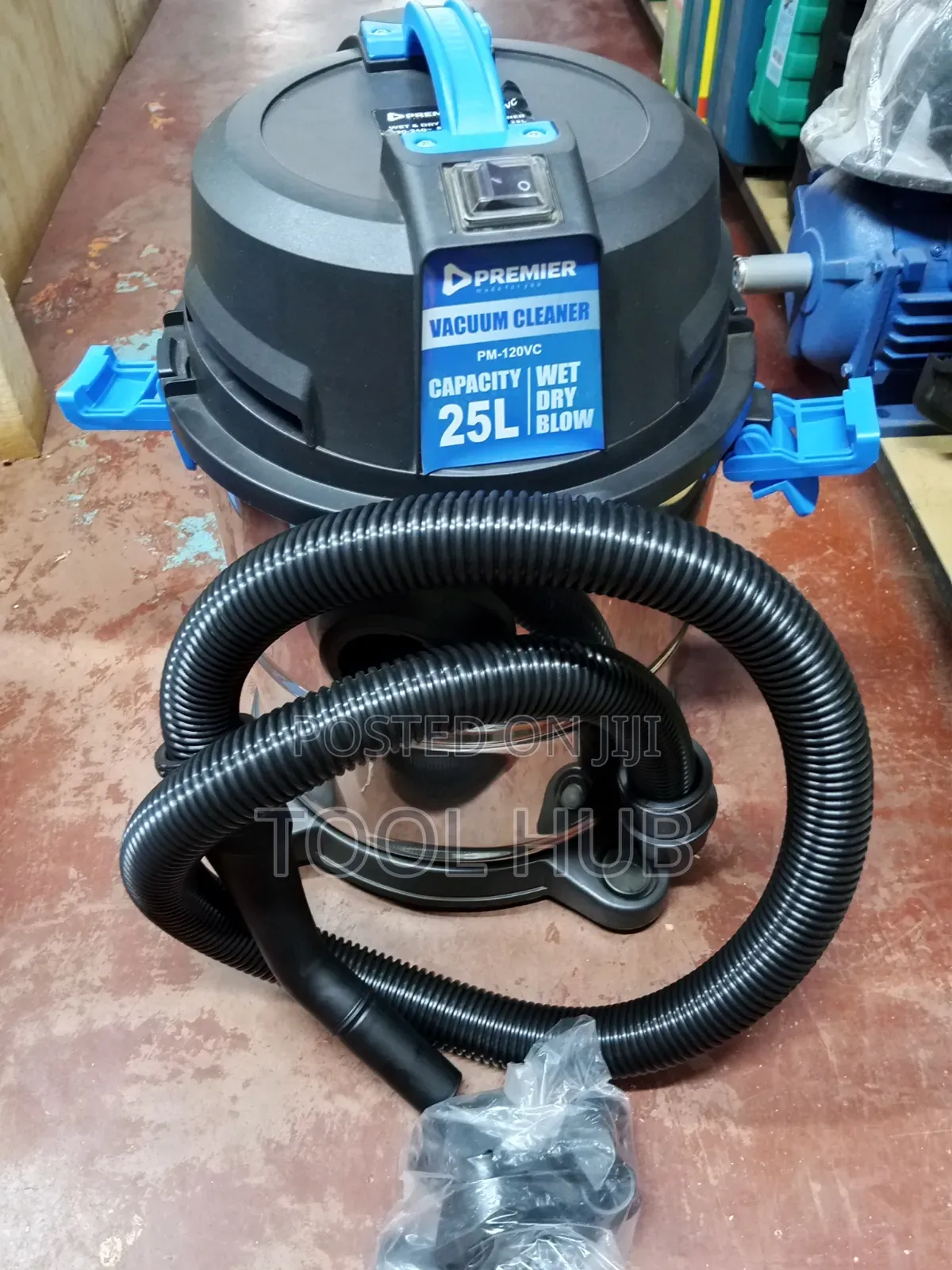 Premier Vacuum Cleaner 25l