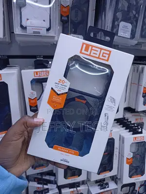 iPhone 17 Pro Max Premium, Rugged Smartphone Cover