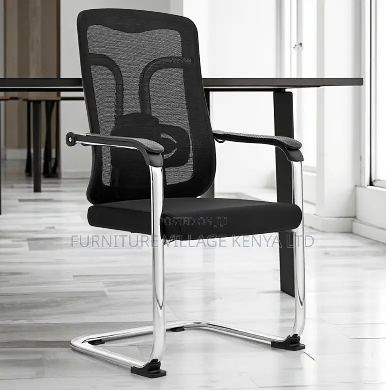 Mesh-Made Office Visitor Seat