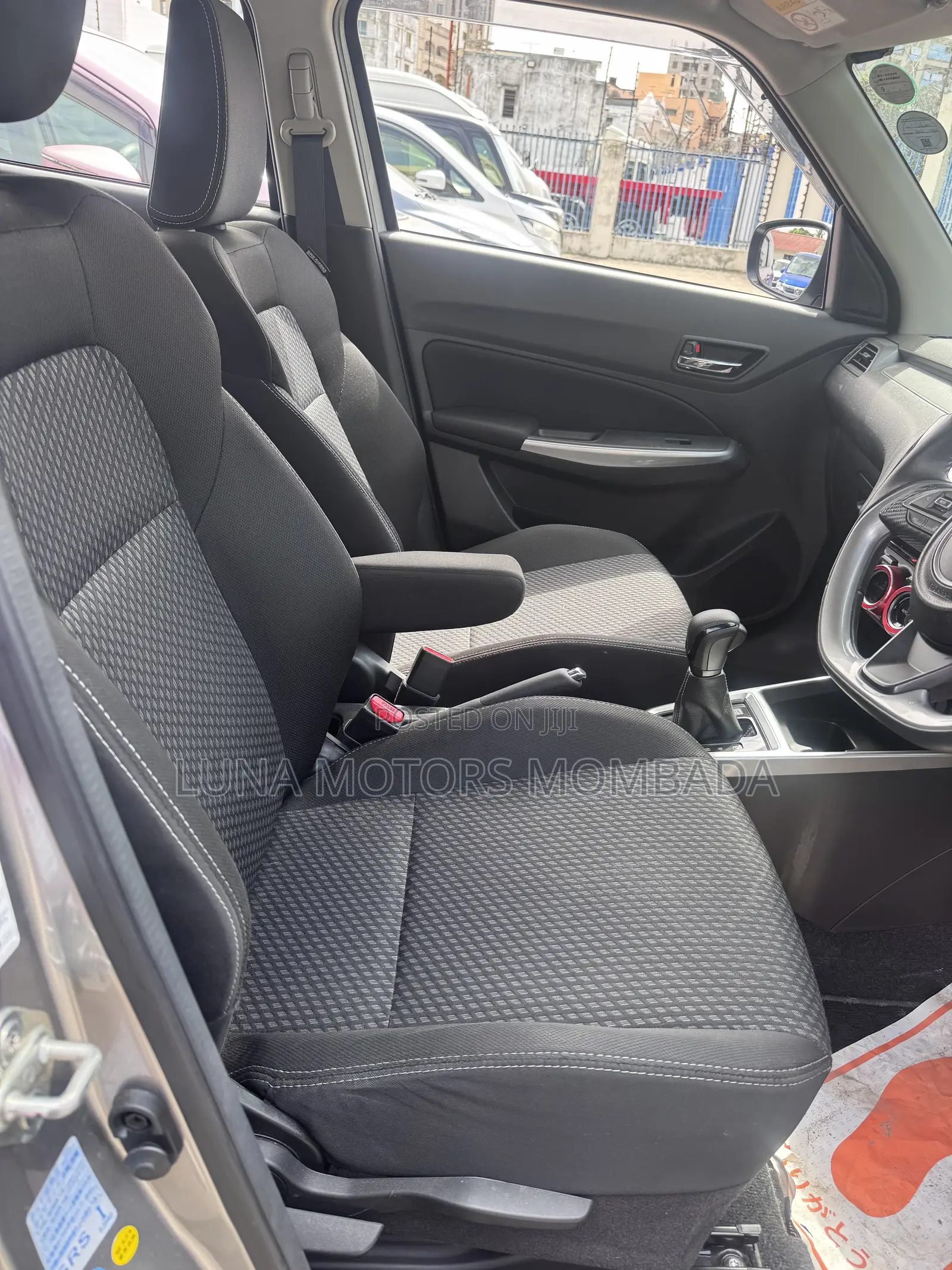 Suzuki Swift RS 2020 Gray