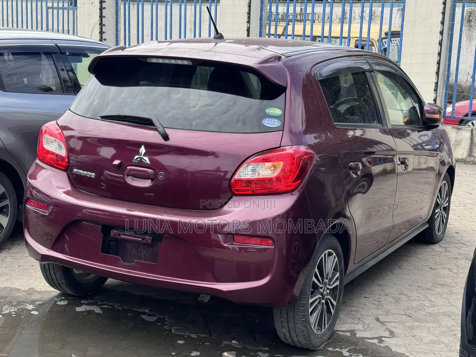 Mitsubishi Mirage GT 2019 Red