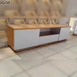 Berlin 5 Ft Tv Stand, White 