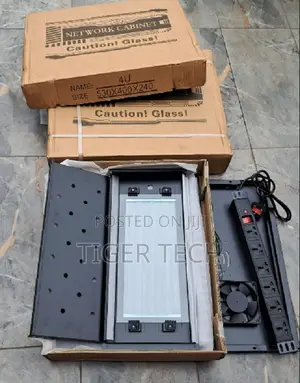 Network Cabinet (4u) 530x400x240 Protects Network Routers $ Switches.