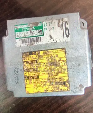SRS Unit/ Airbag Computer Toyota Ist Old Model