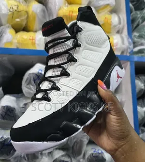 Air Jordan 9 Retro Og 'White Black