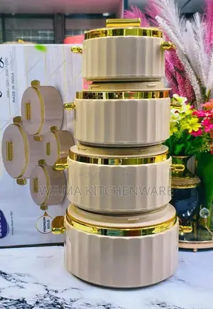 4-Piece Premium Fluted Insulated Hot Pot Set.