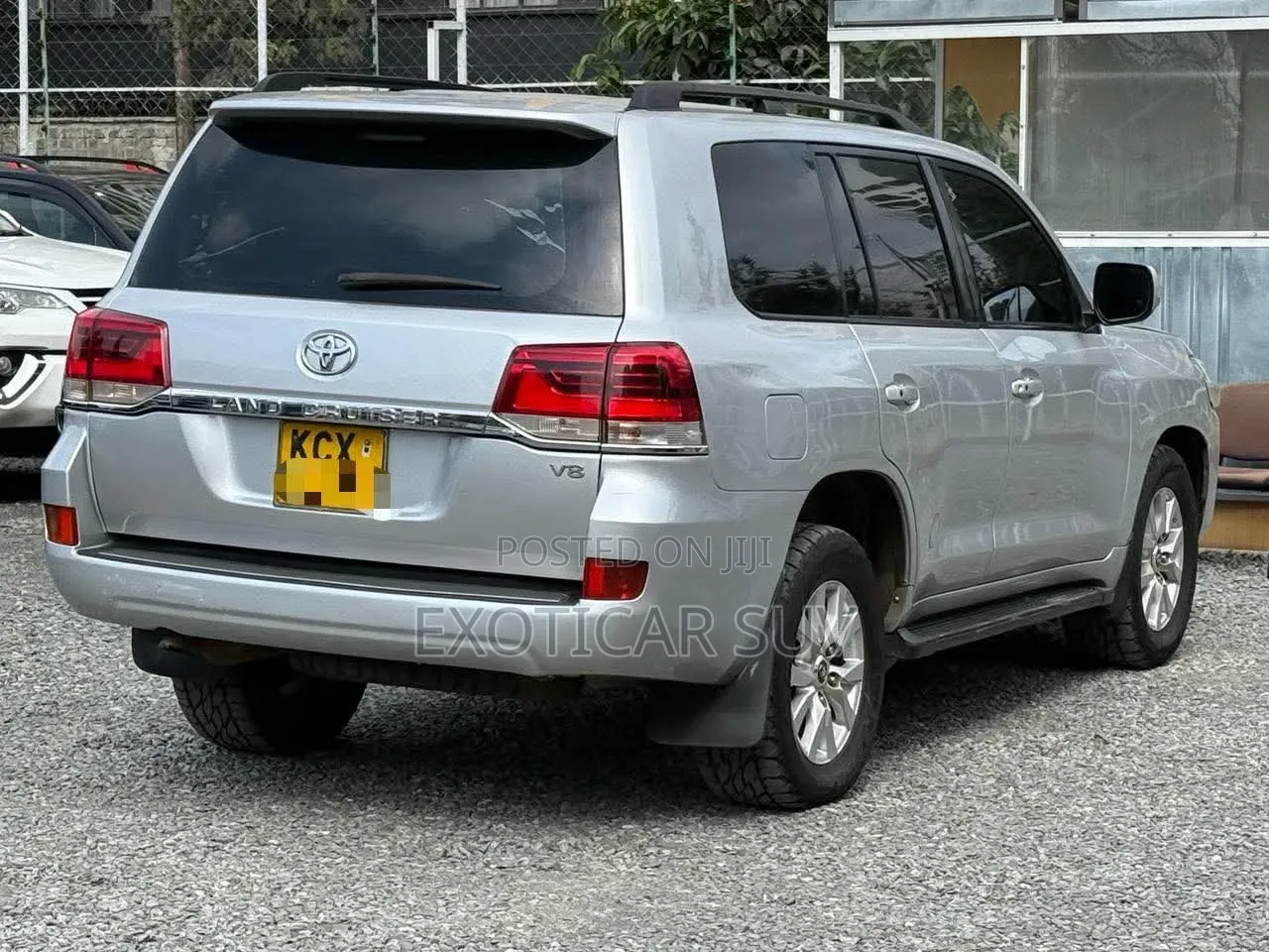 Toyota Land Cruiser 2012 Silver