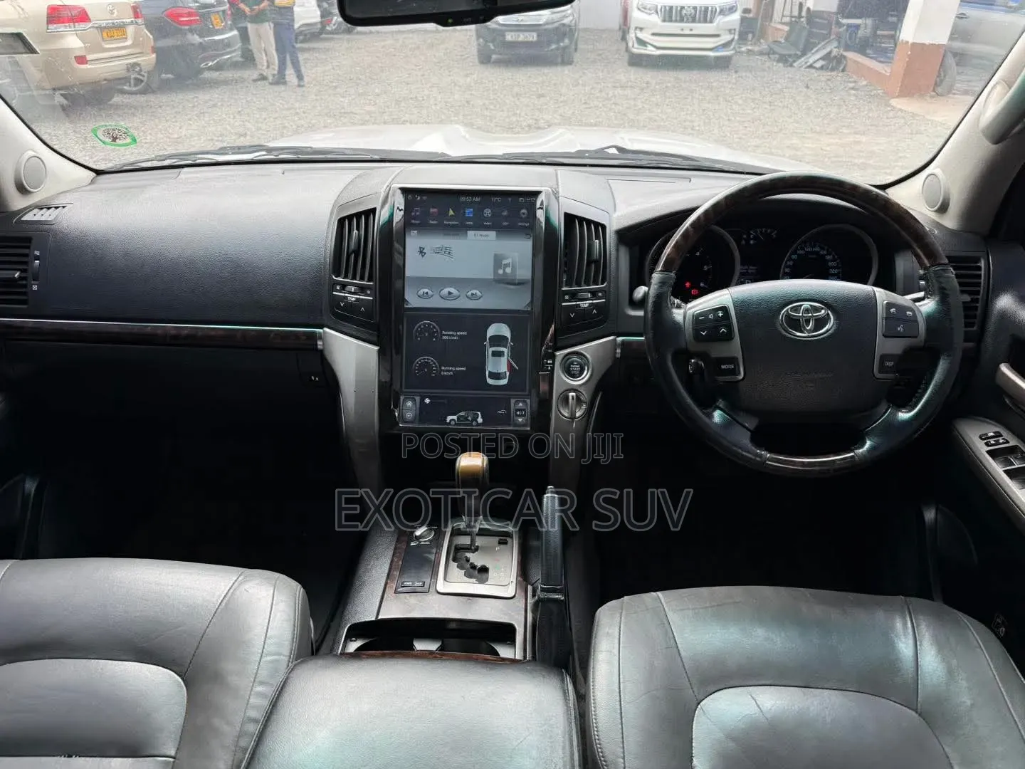 Toyota Land Cruiser 2012 Silver
