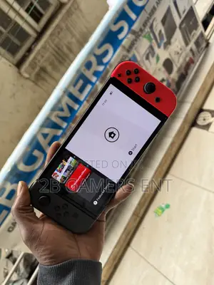 Nintendo Switch (Standard Model)