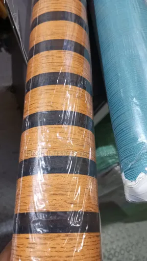 Wallpapers for Walls Available in Different Colours and Patterns