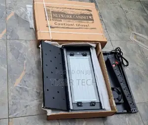 Unboxed 4u Wall-Mount Network Server Cabinet Kit