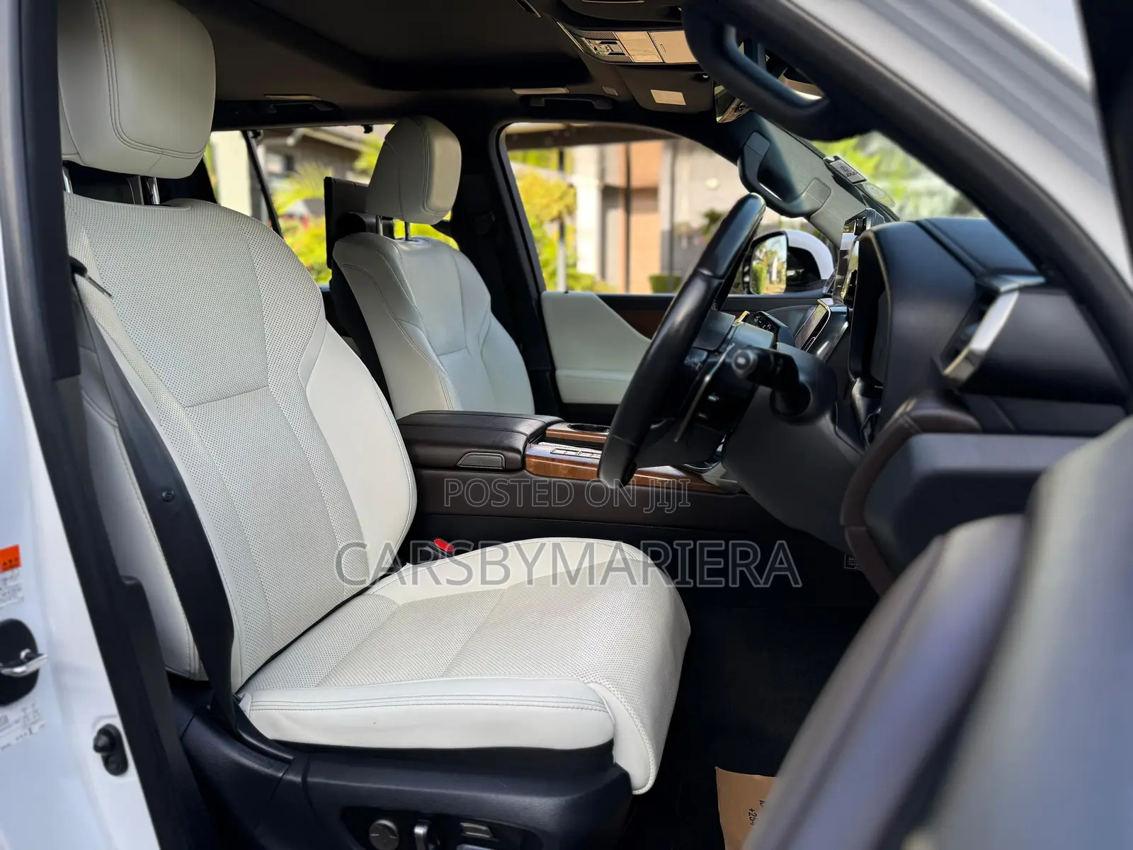 Lexus LX 600 2023 White