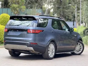 Land Rover Discovery 2018 Blue