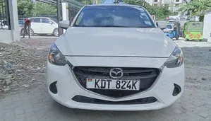 Mazda Demio 2017 White