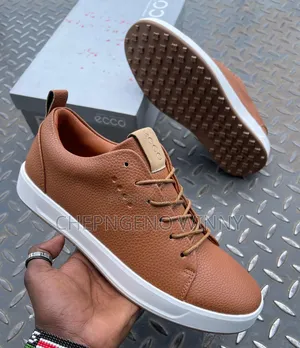Ecco Casual