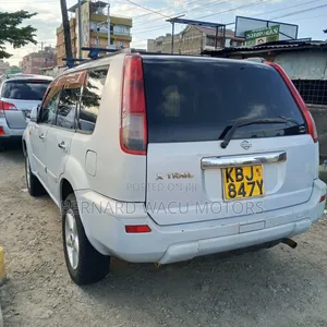 Nissan X-Trail 2003 Gray