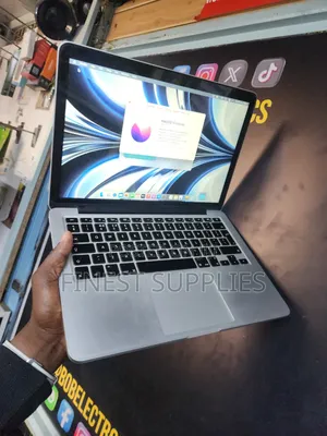 Laptop Apple MacBook Pro 2015 16GB Intel Core i7 SSD 256GB