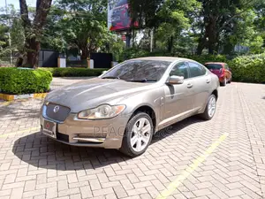 Jaguar XF 2009 Gray