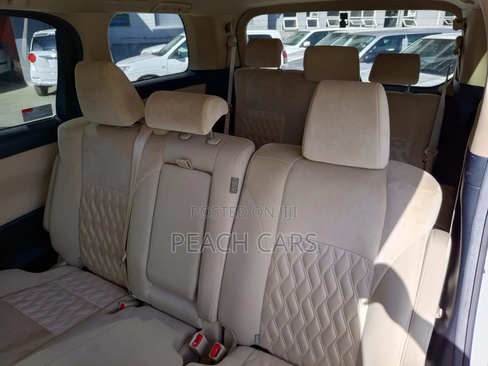 Toyota Vellfire 2018 White