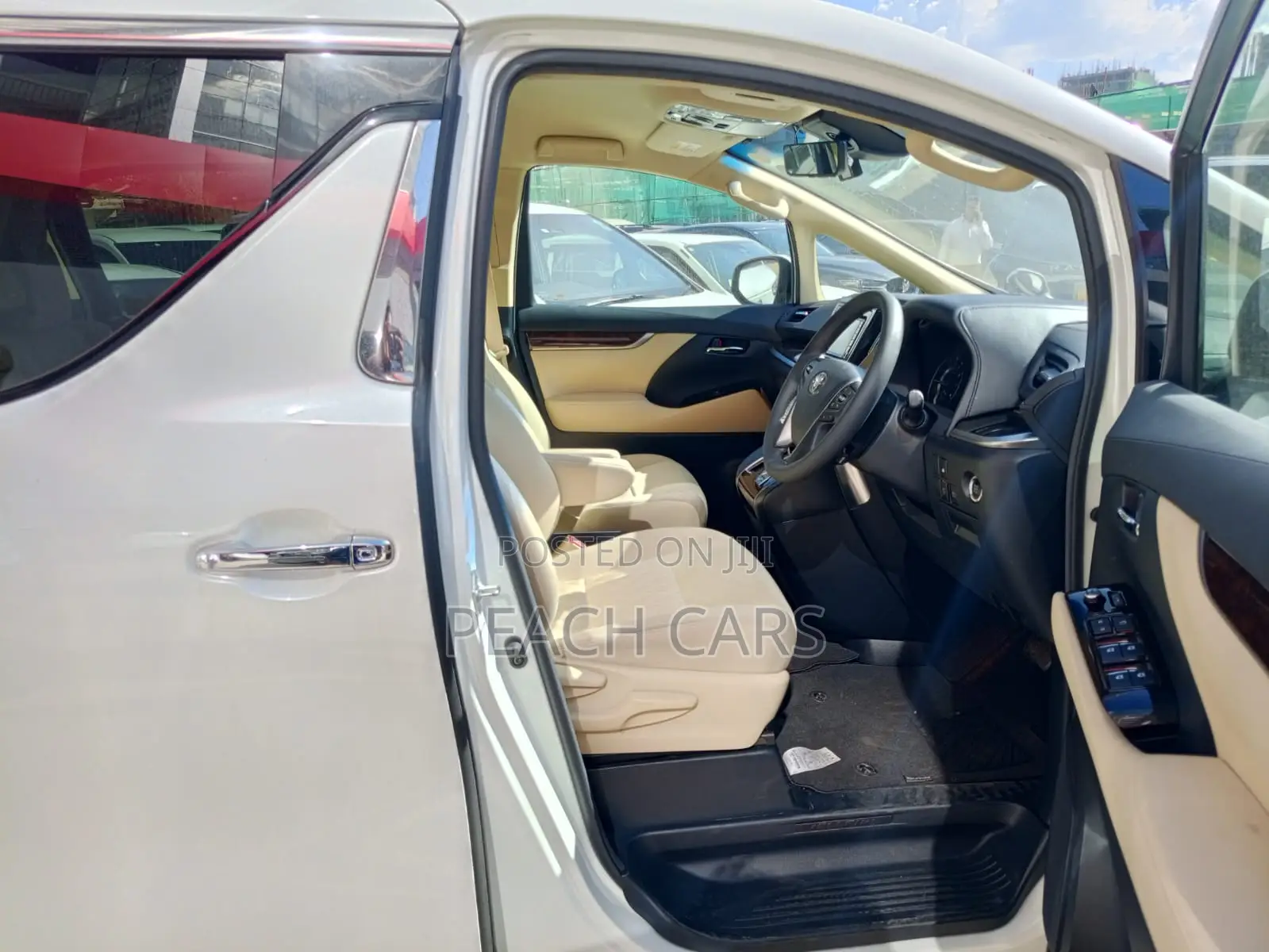 Toyota Vellfire 2018 White