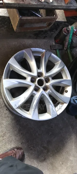 Rim Size 19 Cx8 Chrome