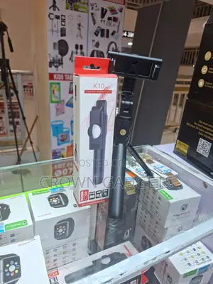  Extendable Selfie Stick Stand for Photos and Videos
