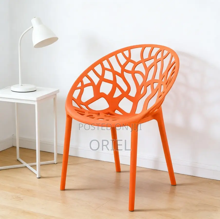 Plastic Chairs : Stackable Restaurant Cafe Plastic Chair