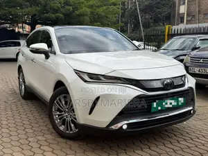Toyota Harrier 2.0 2020 White