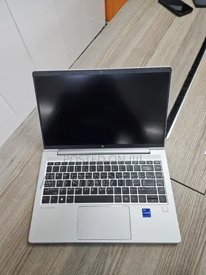 Laptop HP EliteBook 640 G10 16GB Intel Core i7 SSD 1T