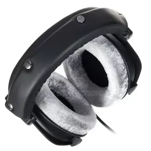 The Dt990pro-80 (80 Ohms)