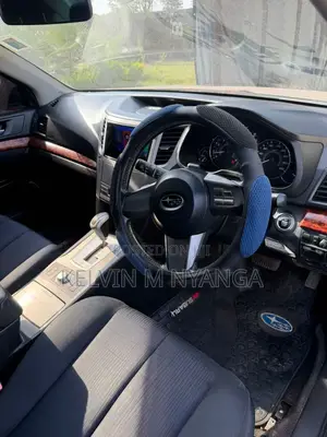 Subaru Legacy 2010 Silver