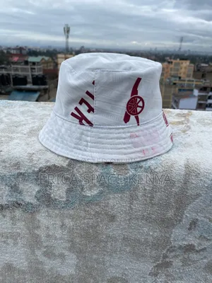 Asernal Off White Bucket Hat