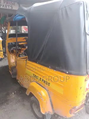 Motorcycle 2019 Yellow