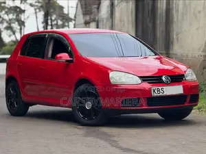 Volkswagen Polo 2006 Red