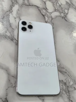 Apple iPhone 11 Pro Max 64 GB White